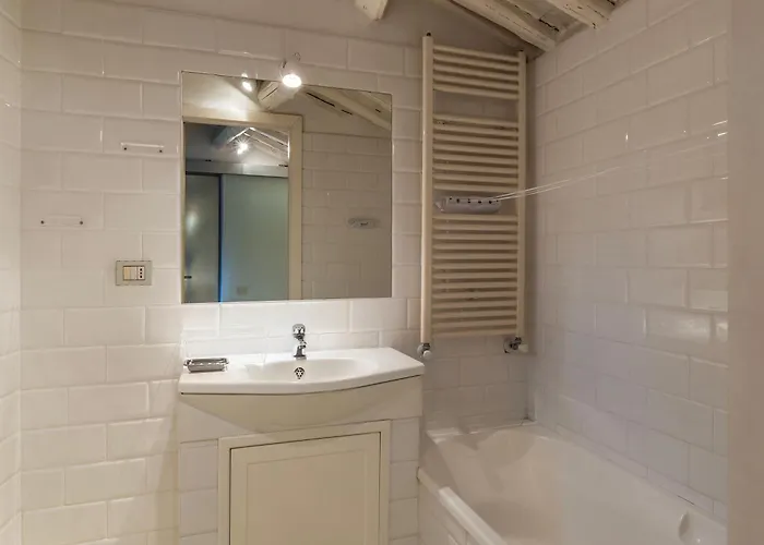 Apartment Cappellari 4 - Fromhometorome